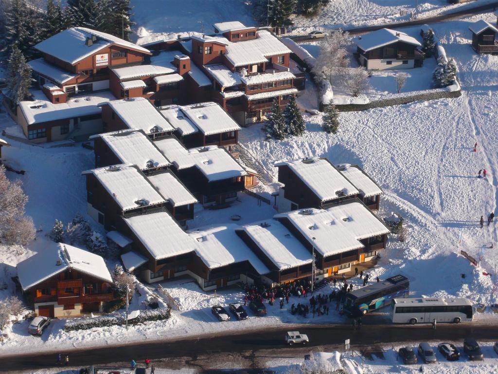 Village De Vacances Les Flocons Verts Les Carroz d'Araches Exteriér fotografie